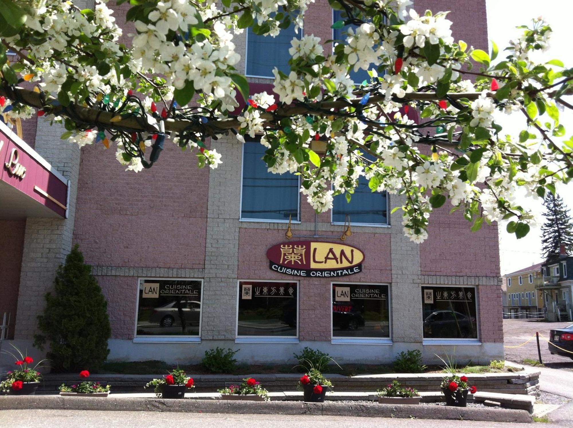 Auberge Du Grand Lac Magog Exterior photo